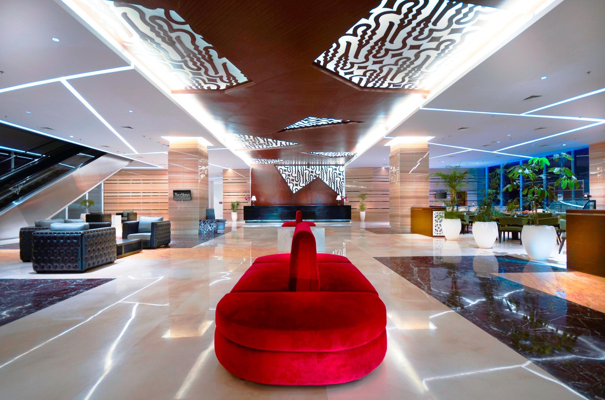 The Alana Hotel & Convention Center Solo By Aston Eksteriør billede